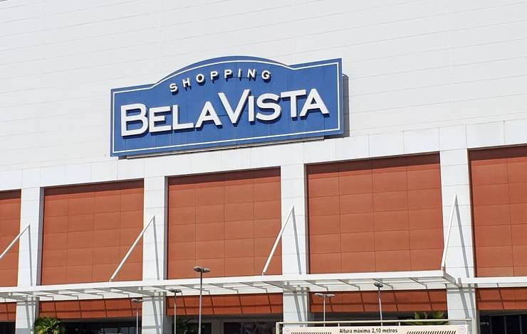 Shopping Bela Vista inaugura decoração de Natal com teatro, luzes e presença do público