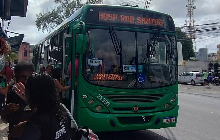 Com ameaça de greve, rodoviários iniciam jornada com atraso nesta quinta-feira em Salvador