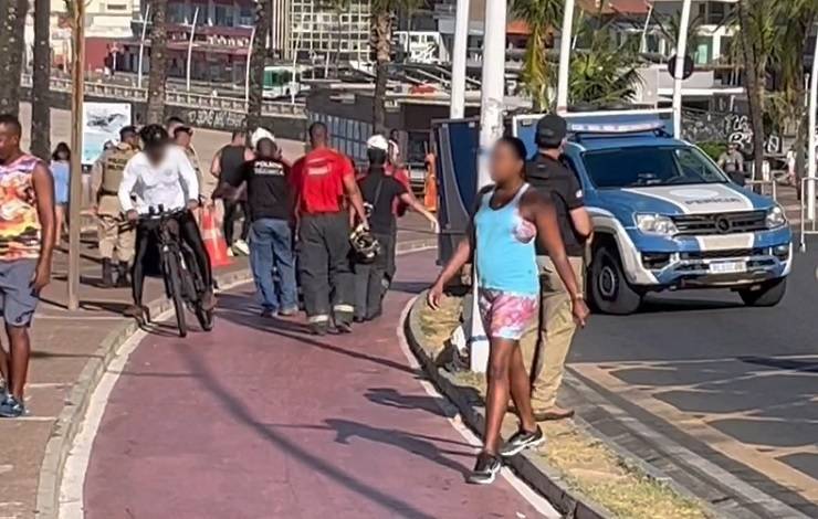 Corpo de homem é encontrado na praia do Cristo da Barra; polícia investiga caso