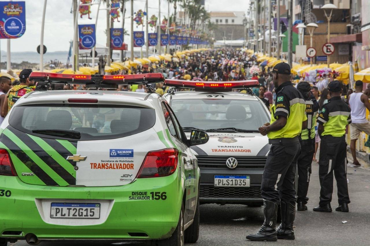 Transalvador inicia credenciamento de veículos de moradores para acesso às áreas do Carnaval 2025