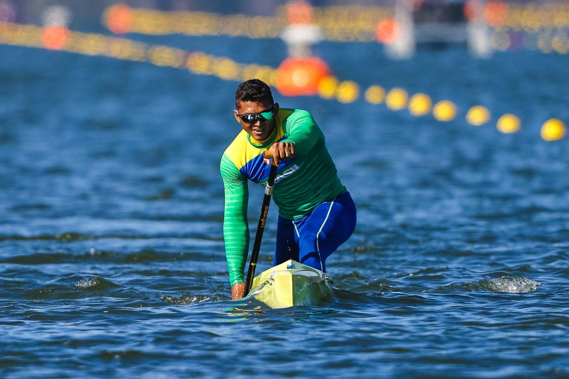 Isaquias Queiroz conquista medalha de prata na canoagem velocidade nos Jogos Pan-Americanos