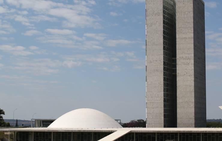 Senado aprova protocolo de proteção às mulheres em estabelecimentos públicos