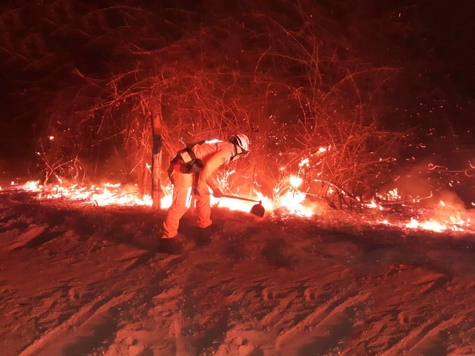 Corpo de Bombeiros segue no combate a incêndios florestais em regiões da Bahia