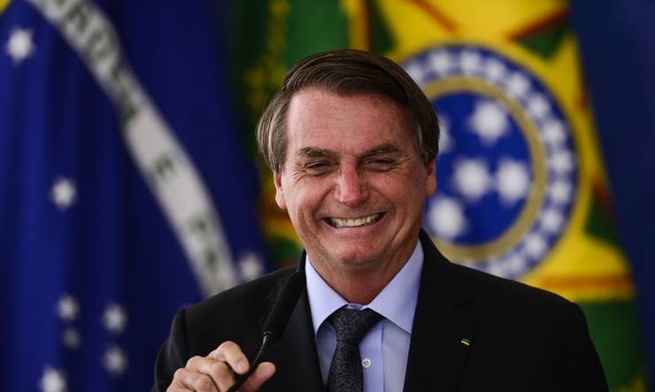 Ministro do TSE condena Bolsonaro à inelegibilidade pela 3ª vez