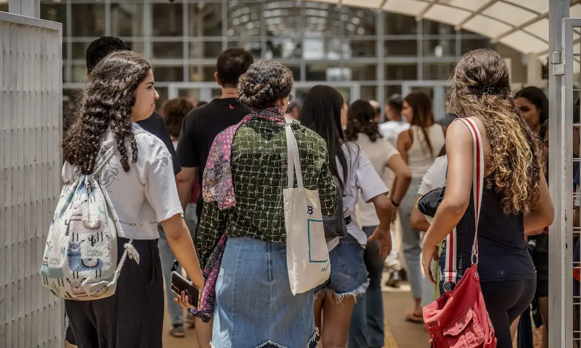 Inscrições para vagas remanescentes do Fies terminam nesta quinta-feira (30)