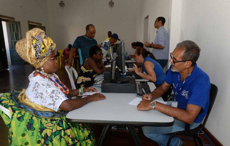 Recadastramento de vendedores ambulantes do Centro Histórico segue até quinta (30)