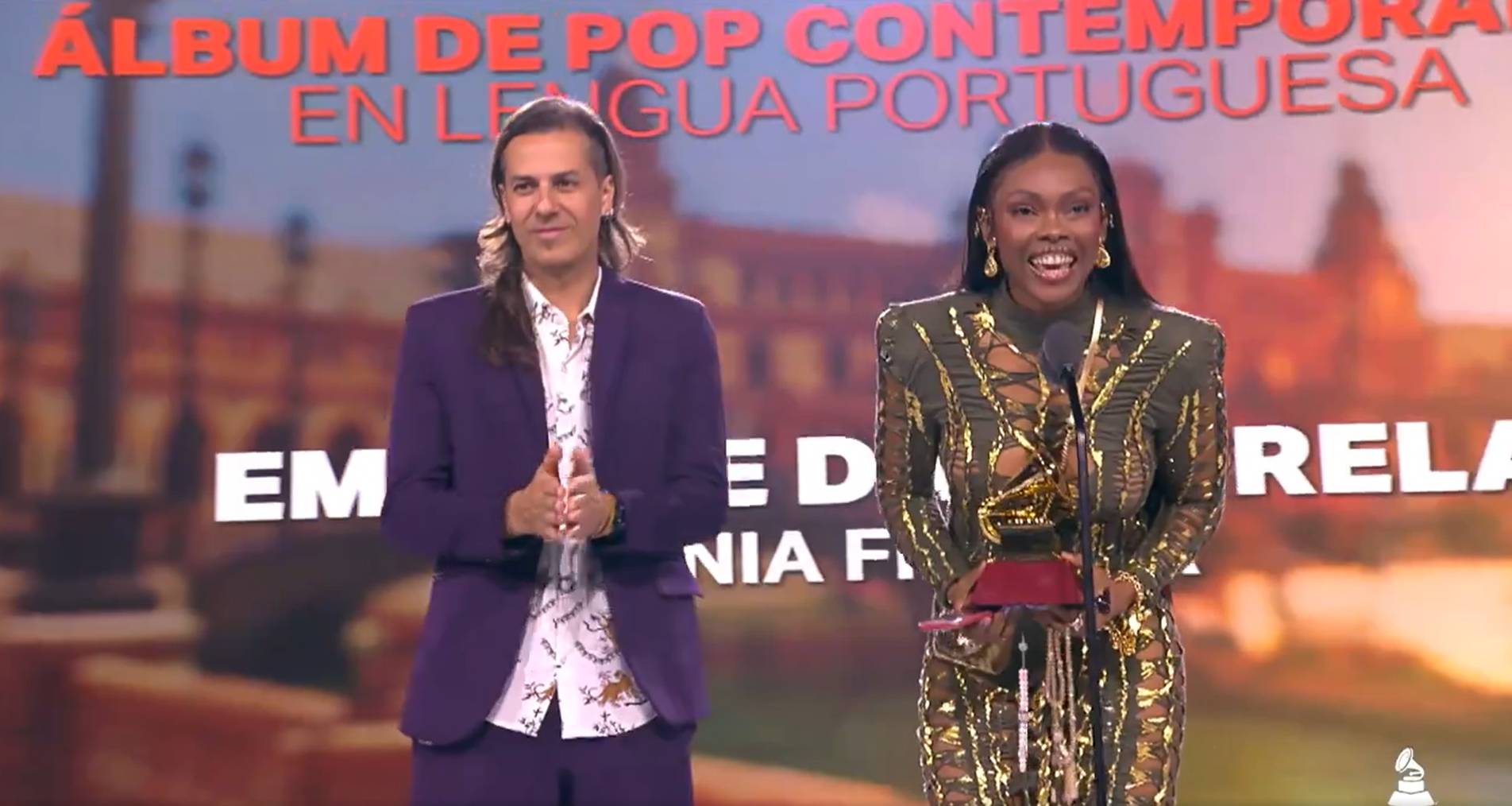 Baiana Xênia França vence Grammy Latino com álbum 'Em Nome da Estrela'