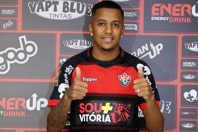 Jequié anuncia a contratação de lateral Capa, ex-Vitória, para disputa do Baianão