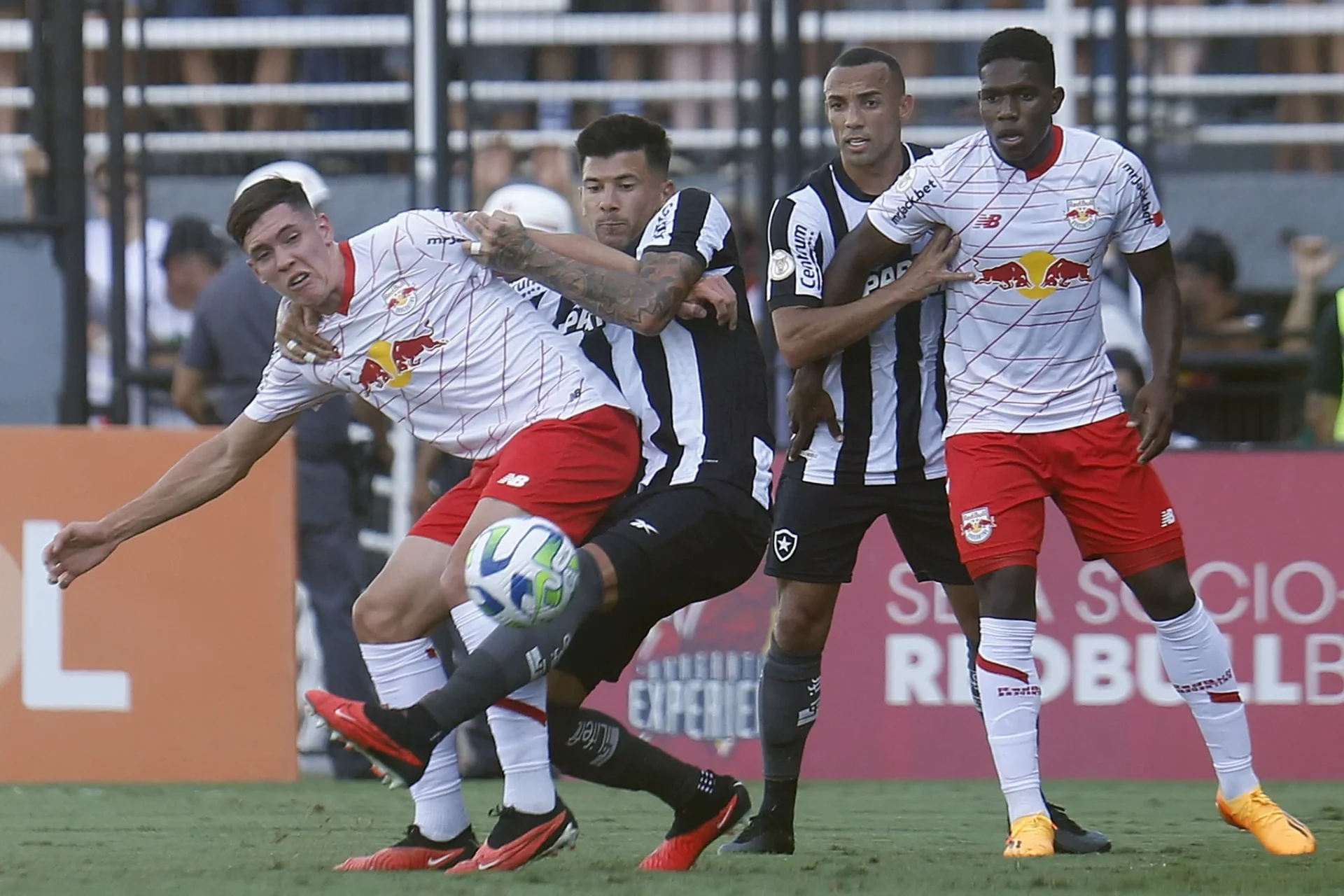 Botafogo e Red Bull Bragantino conhecem adversários da fase preliminar da Libertadores