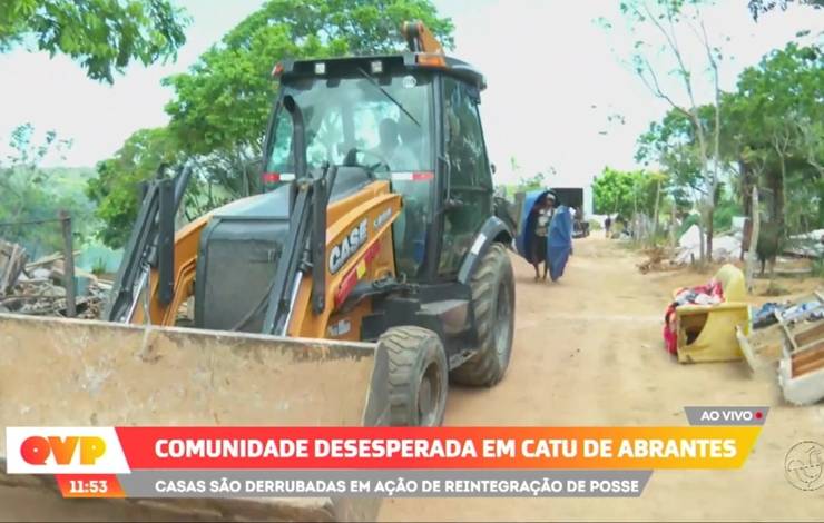 Moradores desesperados: casas são demolidas em ação de reintegração de posse em Catu de Abrantes