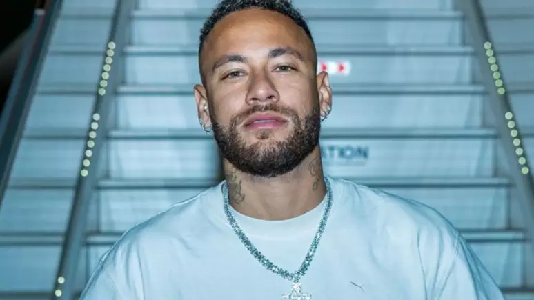 Neymar terá terceiro filho, segundo colunista Leo Dias