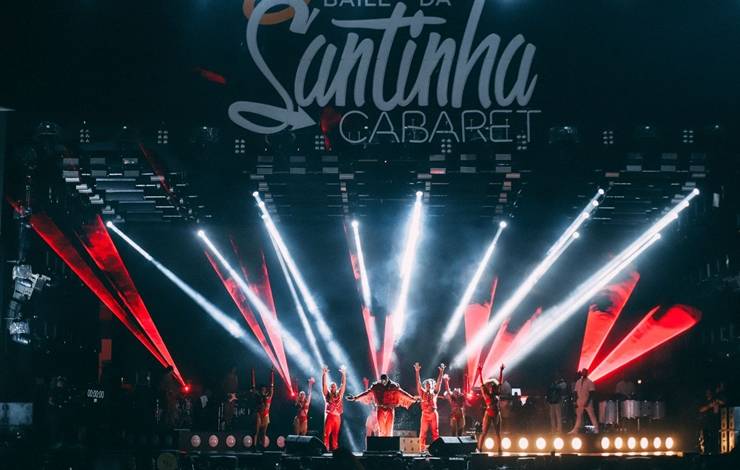 Baile da Santinha reúne mais de 25 mil pessoas no Wet'n Wild, em Salvador