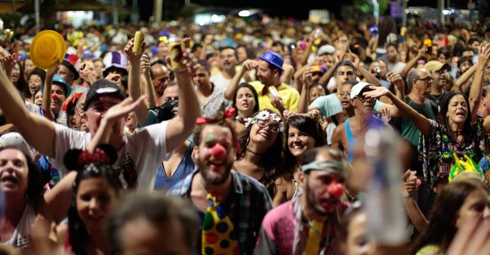 Confira mudanças no trânsito durante evento 'Palhaços do Rio Vermelho'