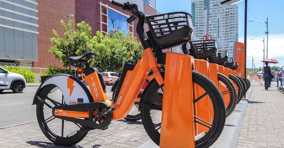 'Bike Salvador' ganha novas estações após parceria com plataforma Uber