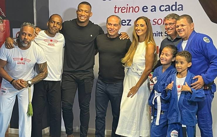 Aulas gratuitas de jiu-jítsu, capoeira e boxe serão oferecidas para crianças e adolescentes na Arena Fonte Nova