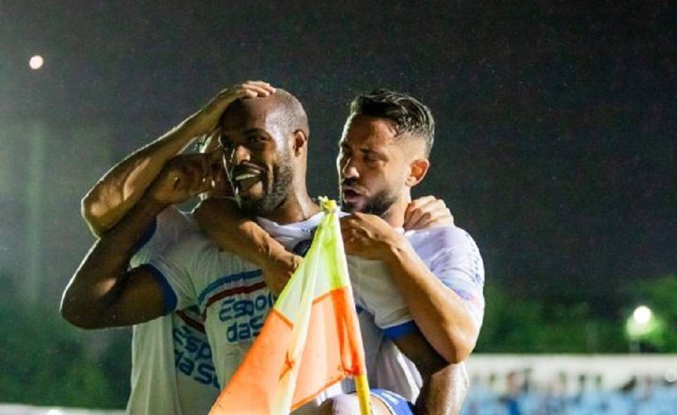 Bahia goleia o Moto Club e passa para a segunda fase da Copa do Brasil