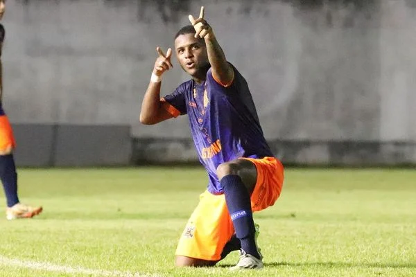 Em estreia na Copa do Brasil, Itabuna é goleado pelo Nova Iguaçu e dá adeus ao torneio