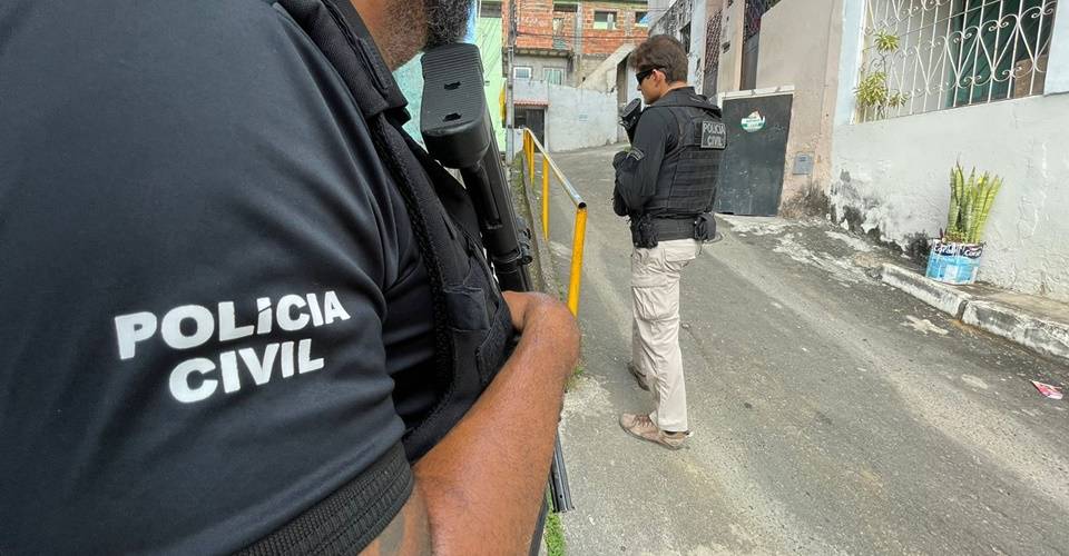 Ação prende suspeito de tráfico que expulsou morador de casa em Nazaré