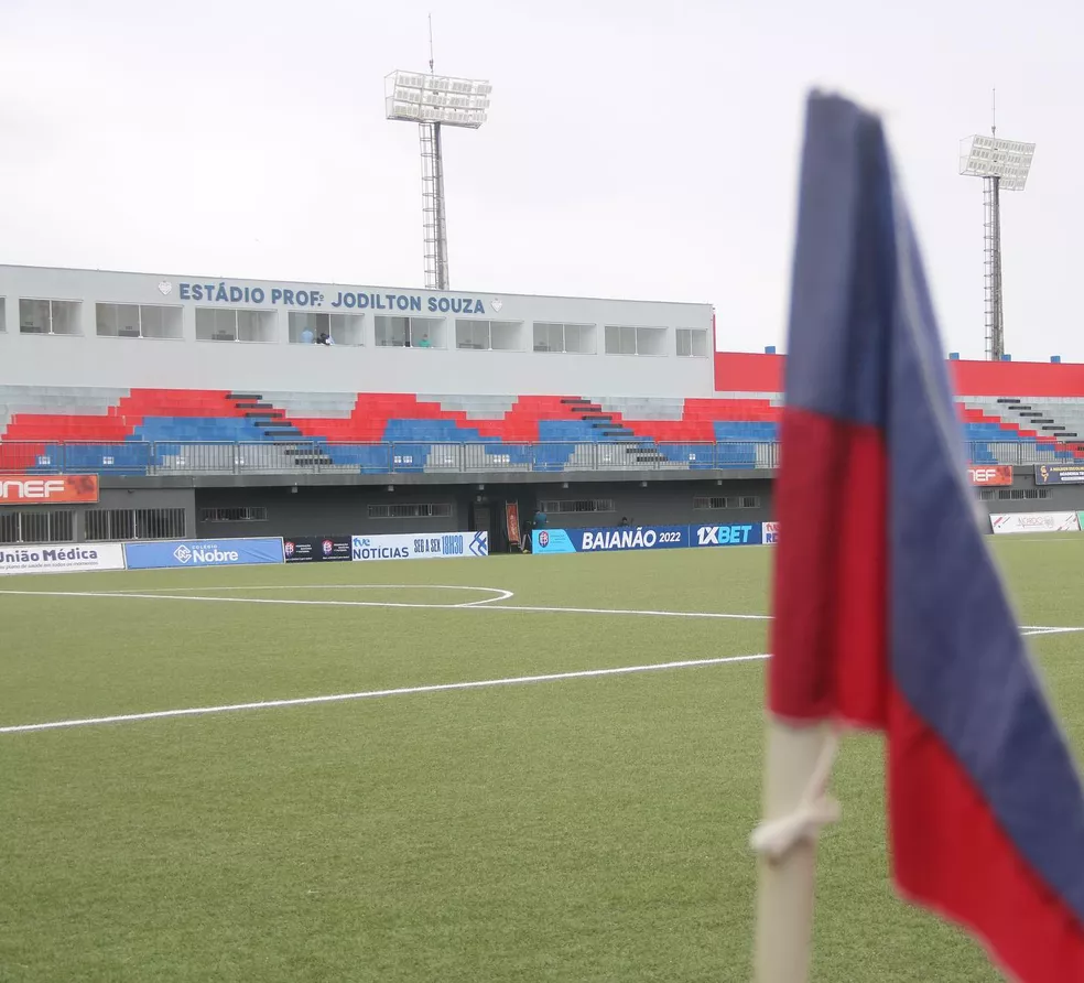 Após rebaixamento, grupo que controla o Bahia de Feira cogita vender clube e sair do futebol