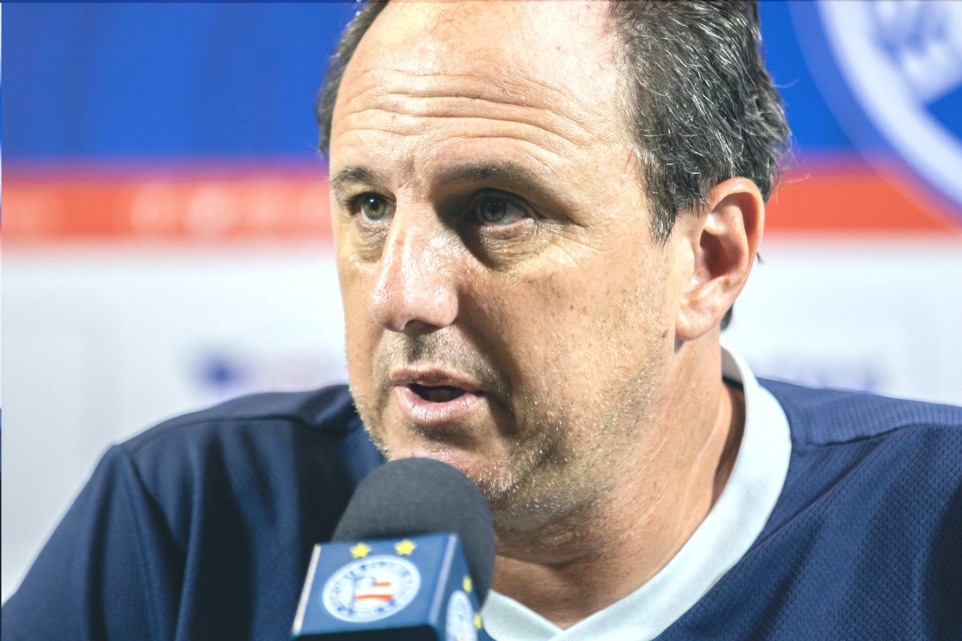 Rogério Ceni vê controle do Bahia, mas alerta para minutos finais do clássico Ba-Vi