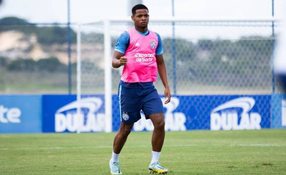 Com jogadores da equipe alternativa, Bahia faz único treino antes de enfrentar o Botafogo-PB