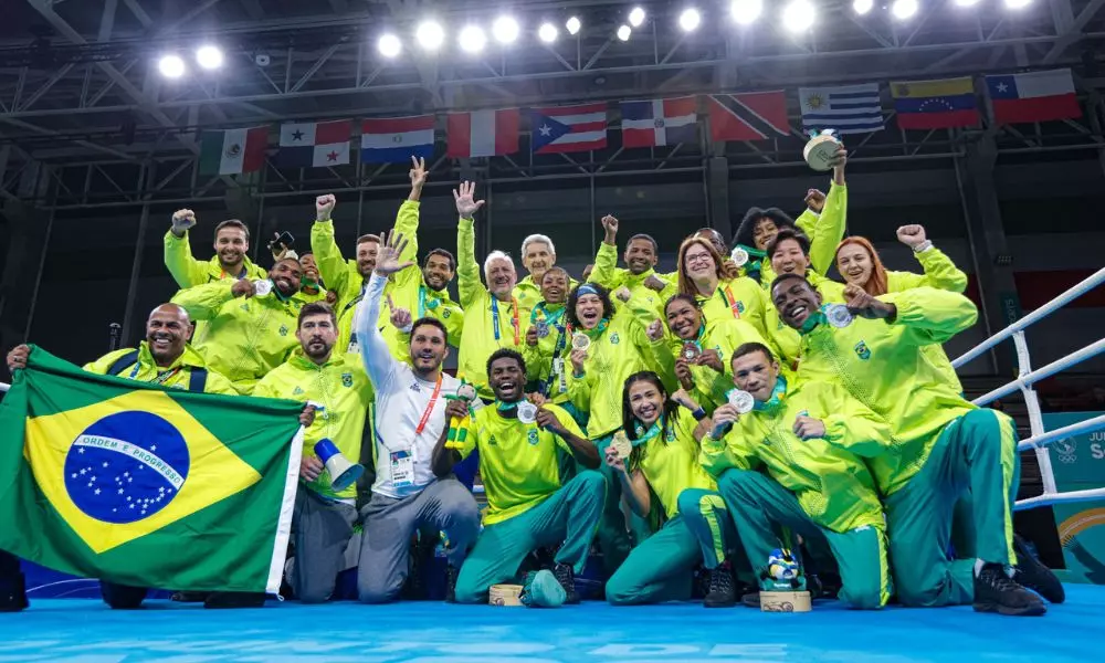 Com baiana medalhista em Santiago, Brasil estreia no Pré-Olímpico de Boxe por vagas em Paris 2024