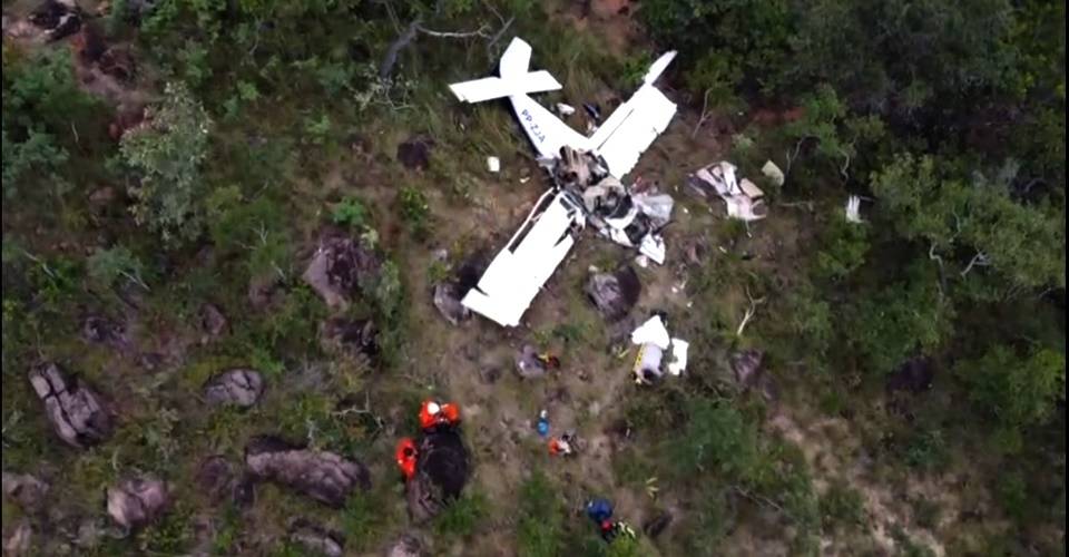 Corpos das vítimas de queda de avião em Barreiras são encontrados; FAB investiga acidente