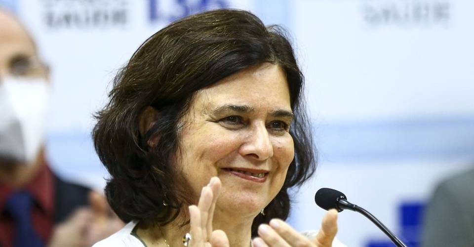 'Bahia não está em epidemia de dengue', diz ministra da Saúde