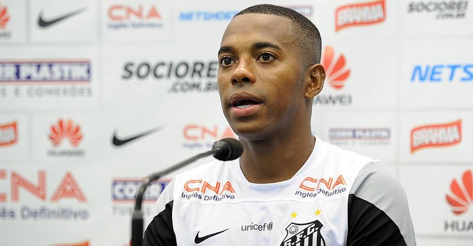 Preso, Robinho ficará 20 dias em cela exclusiva e isolado de outros detentos