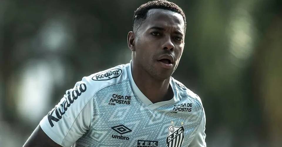 STJ vai transmitir julgamento do ex-jogador Robinho ao vivo; sessão será presencial