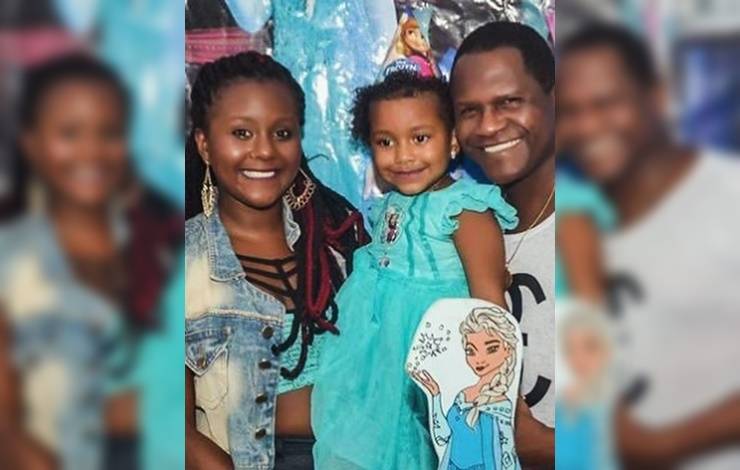 Cantor Tatau lamenta morte de filha: 'Sempre vou te amar'