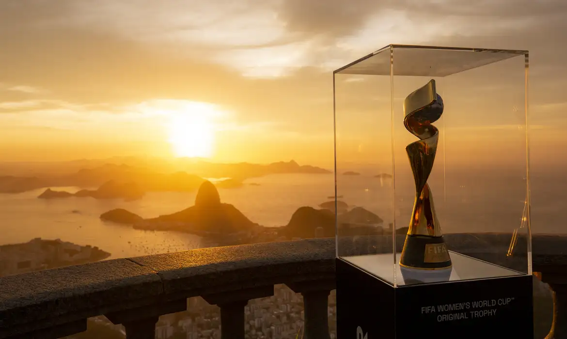 Mais chances para o Brasil? EUA e México retiram candidatura para sediar Mundial Feminino de 2027