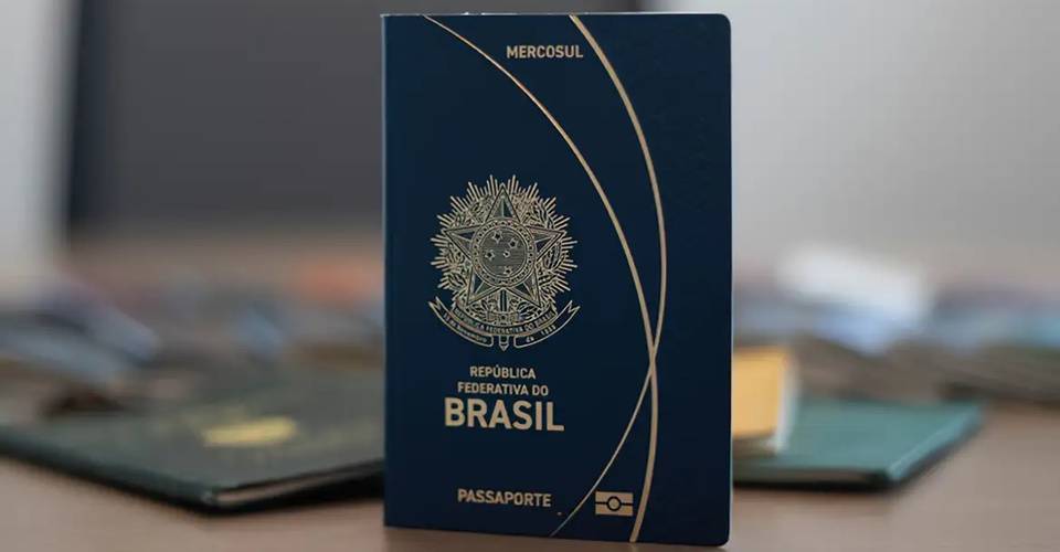 Polícia Federal retoma emissão on-line de passaportes após ataque de hackers