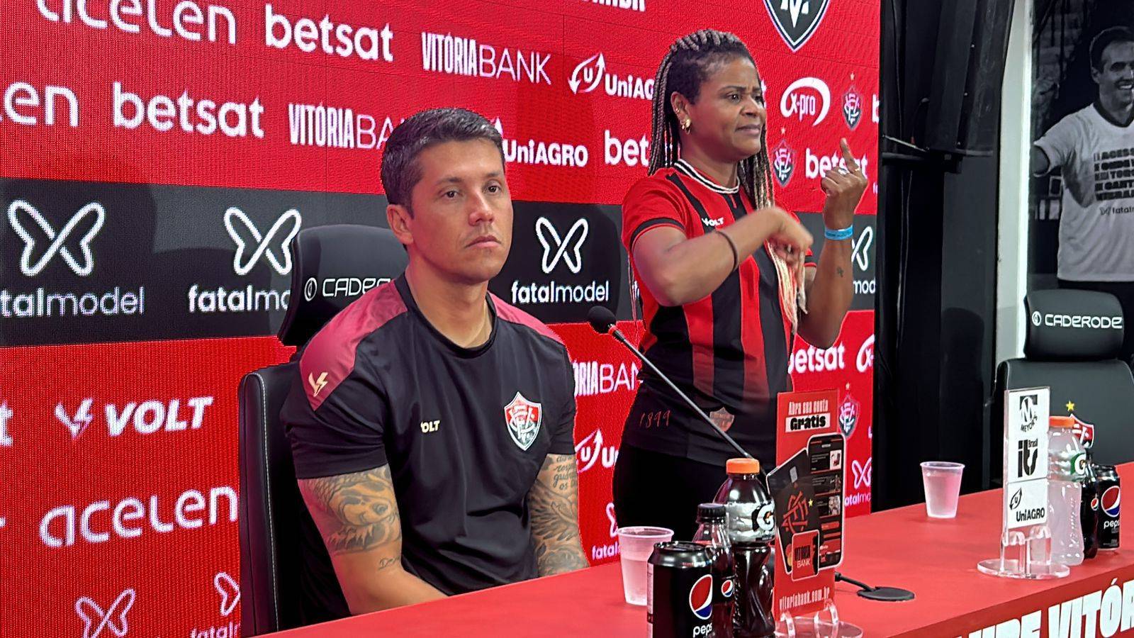 Após eliminação, Thiago Carpini defende escolhas no jogo contra o Botafogo