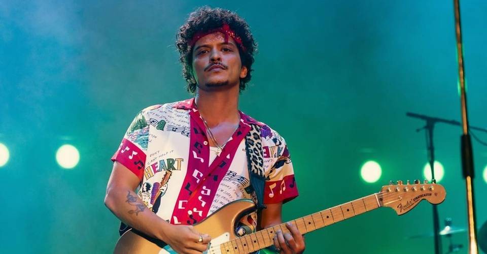 Bruno Mars anuncia shows no Brasil em outubro; ingressos custam até R$ 1.200