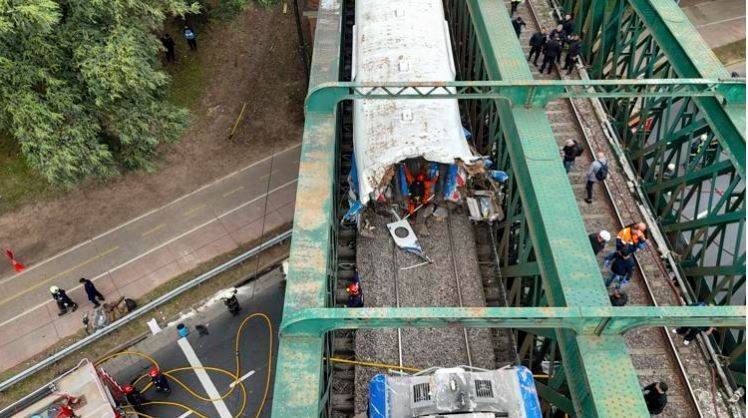 Acidente de trem deixa 60 feridos em Buenos Aires, na Argentina