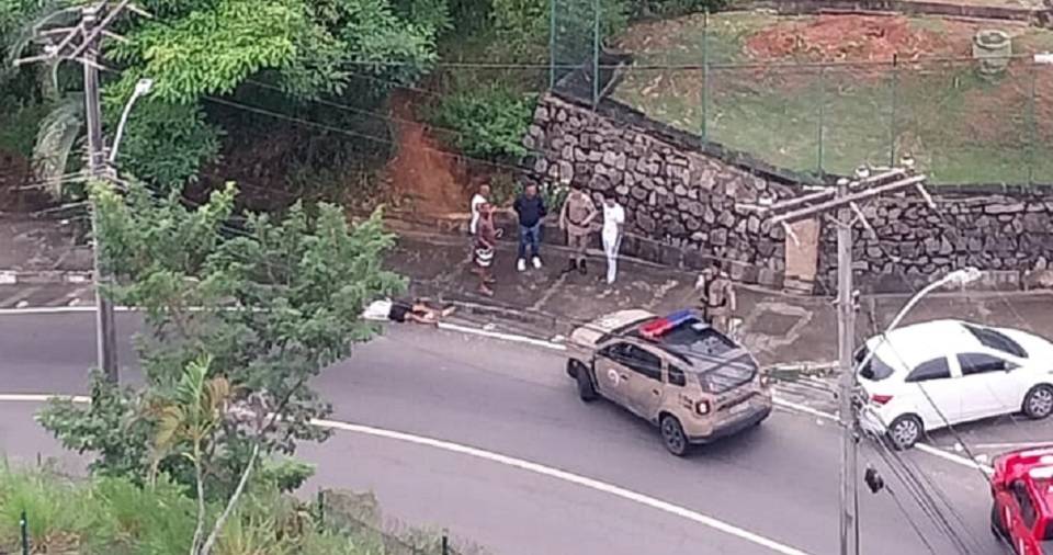 Suspeito de praticar assaltos, homem é morto a tiros no bairro de Piatã