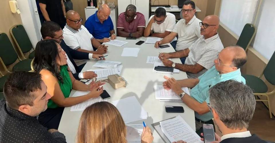 Nova reunião deve definir, hoje (24), situação sobre greve de rodoviários em Salvador