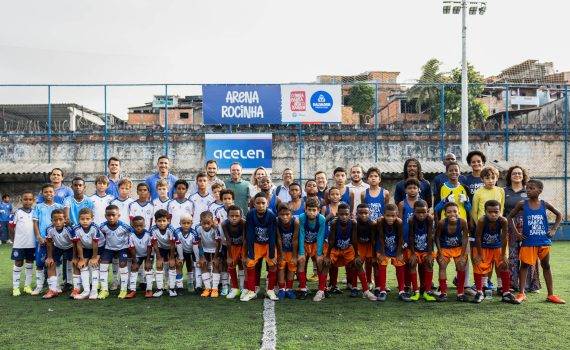 Esporte Clube Bahia lança projeto Bora Bahêa Meu Bairro na Arena Rocinha