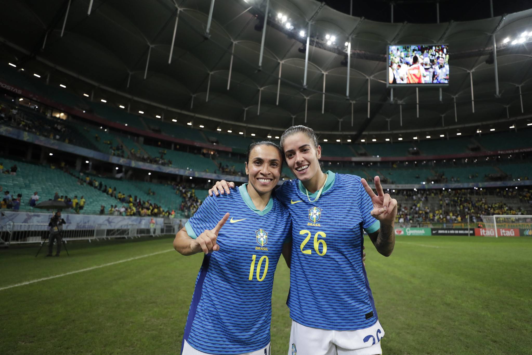 Marta desconversa sobre jogar na Copa, pede foco em Paris 2024 e afirma que jogará ‘dentro ou fora de campo’