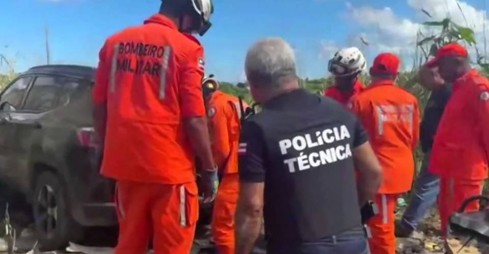 Corpo é encontrado dentro de porta-malas de carro no Bosque das Bromélias