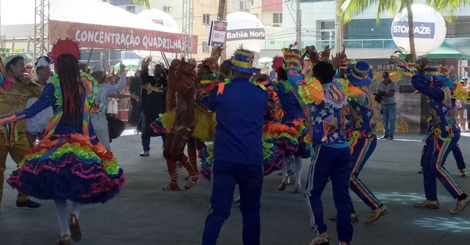 Mistura Gostosa: grupo de Cruz das Almas  abre festival de quadrilhas, no Arraiá do Galinho