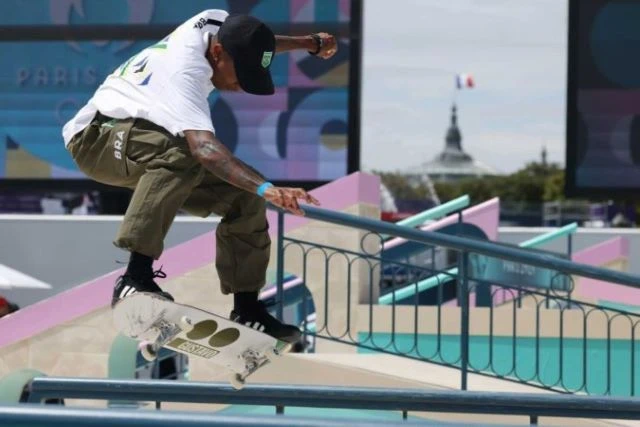 Estreias brasileiras no skate e no tênis são canceladas por causa da chuva em Paris