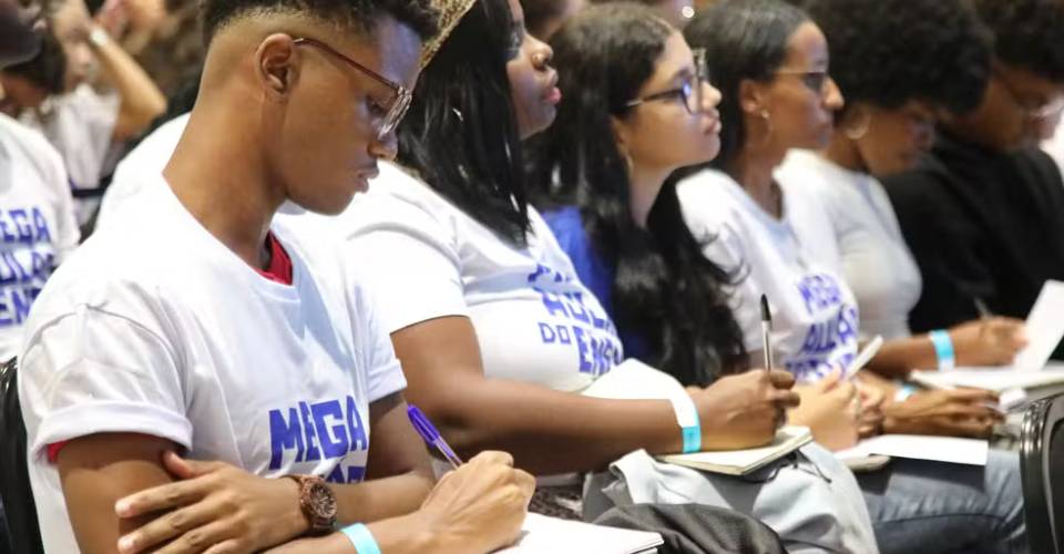 Estudante baiana é aprovada em Medicina em 3 universidades renomadas