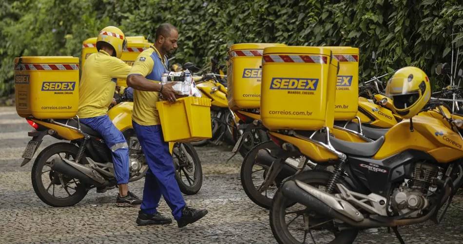 Correios anunciam programa de demissão voluntária e concurso público com mais de 3 mil vagas