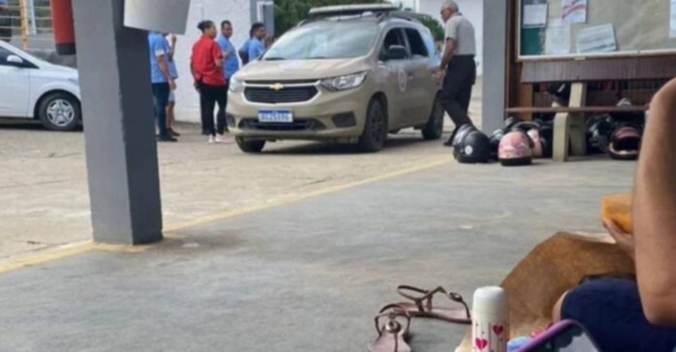 Homem é preso suspeito de ferir 3 colegas de trabalho com golpes de canivete em fábrica na Bahia