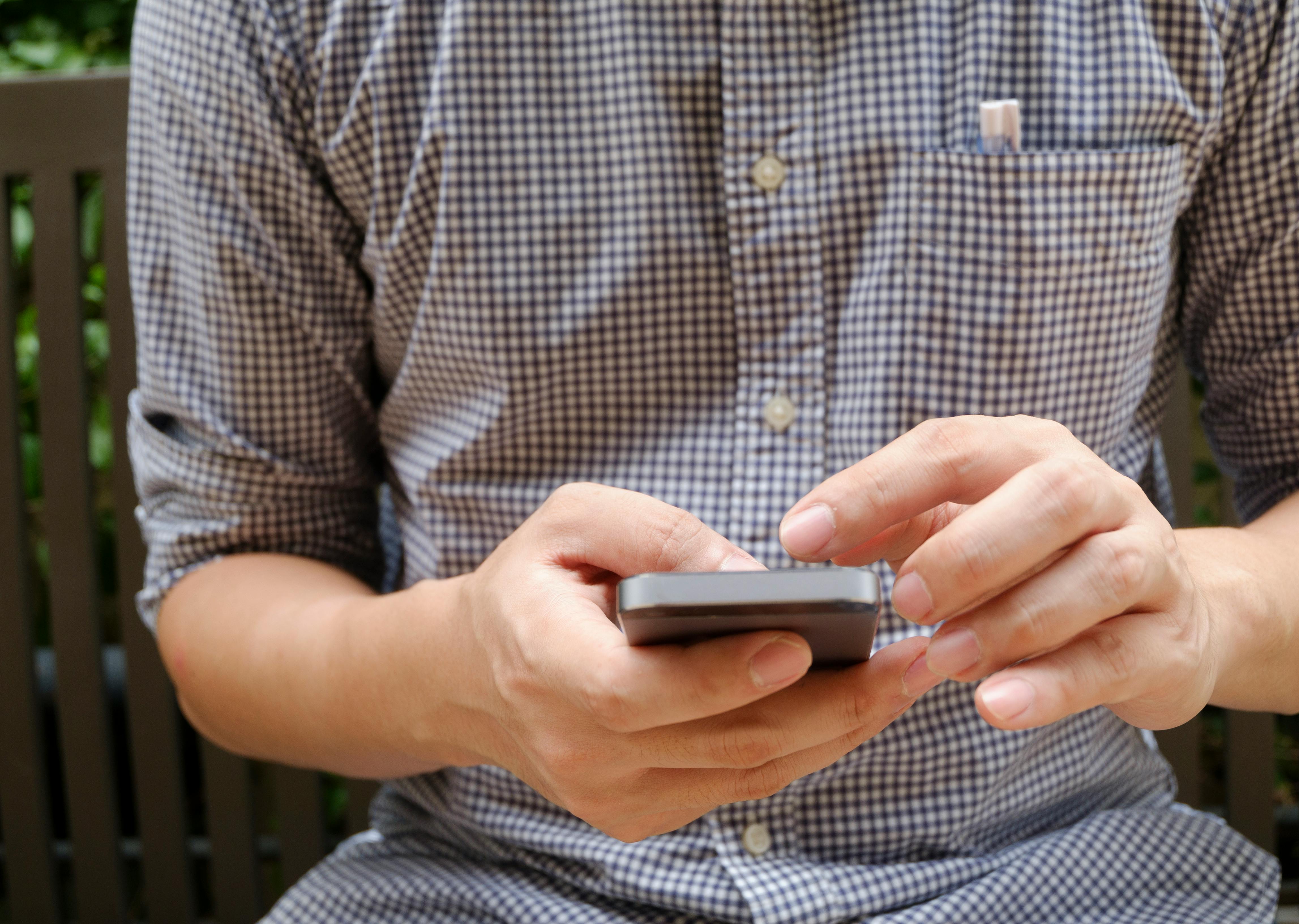 Salvador e Lauro de Freitas estão entre as cinco cidades com mais ocorrências de roubo de celular no Brasil