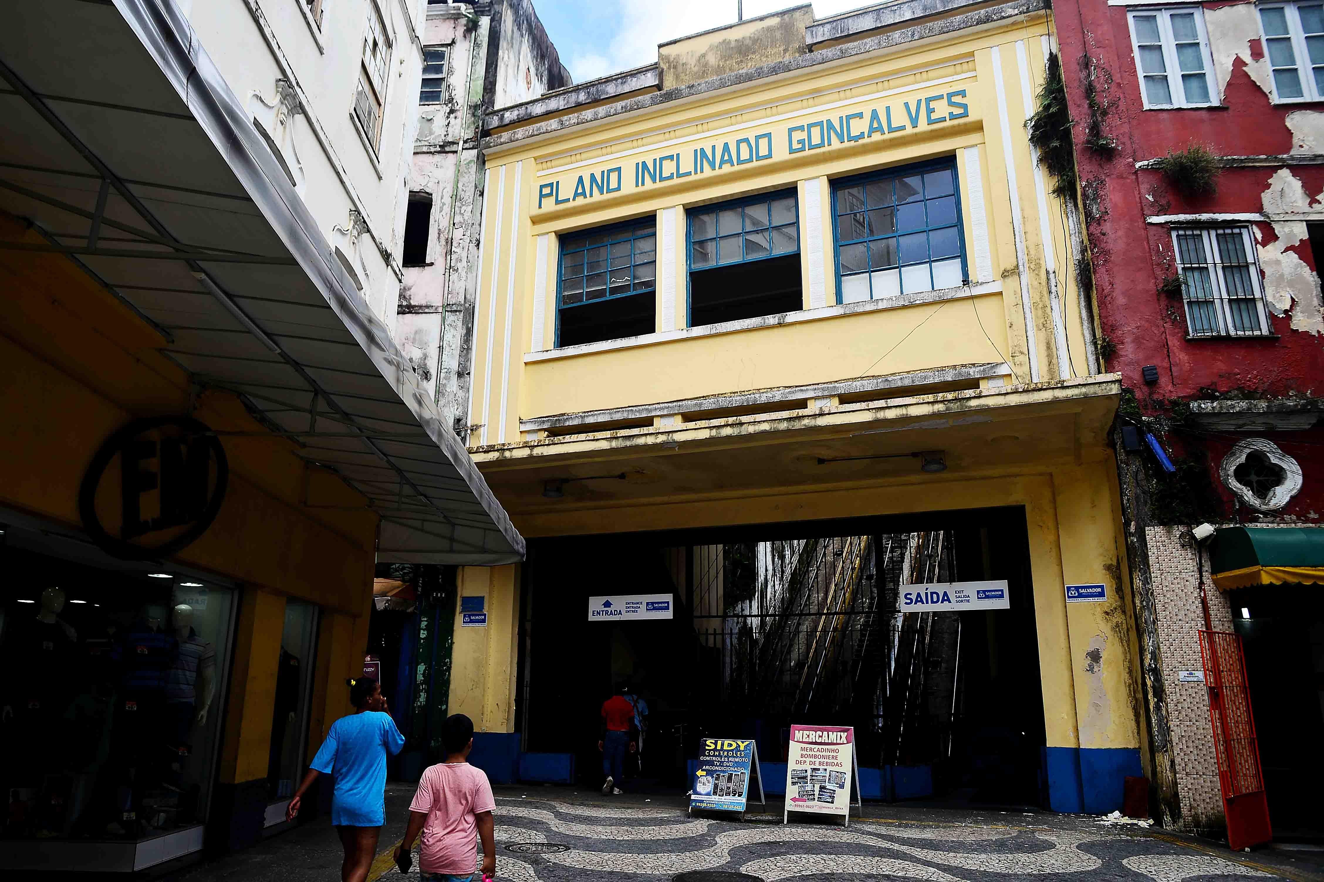 Plano Inclinado Gonçalves será gratuito até fim das obras no Elevador Lacerda