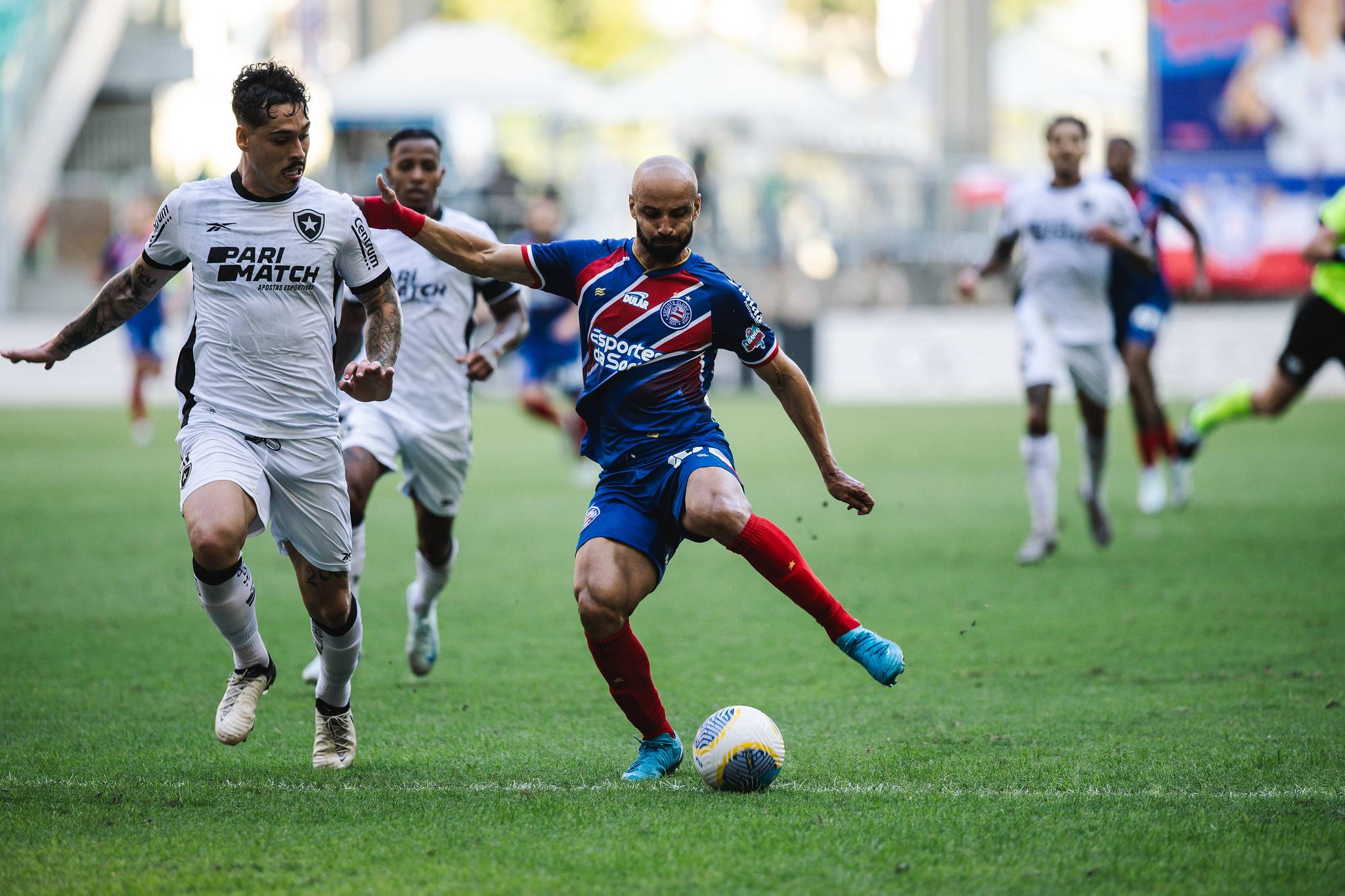 Solidez defensiva e destaques individuais são trunfo do Bahia em atual sequência do Brasileirão