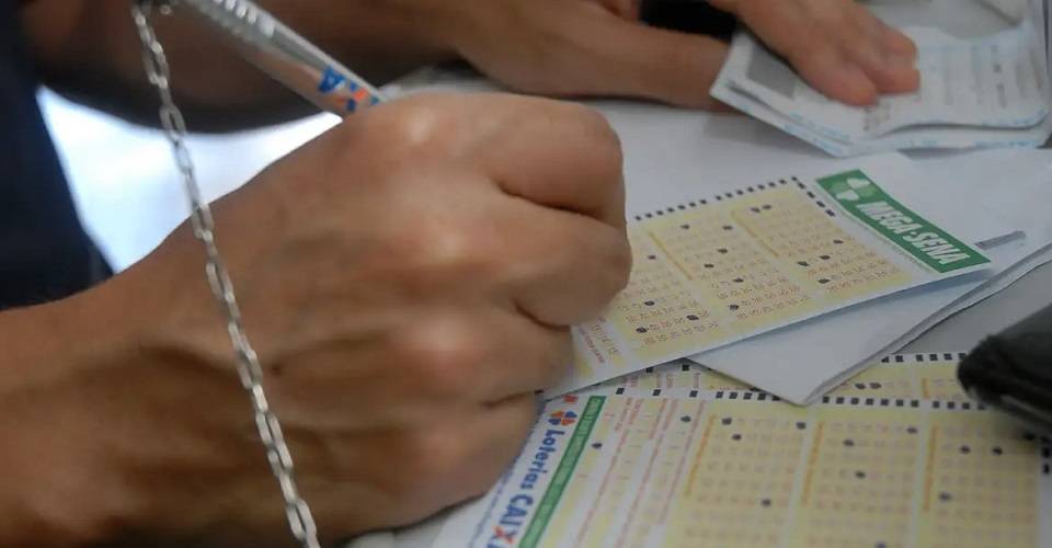 Atenção, apostadores! Mega-Sena sorteia hoje (13) prêmio acumulado em R$ 43 milhões